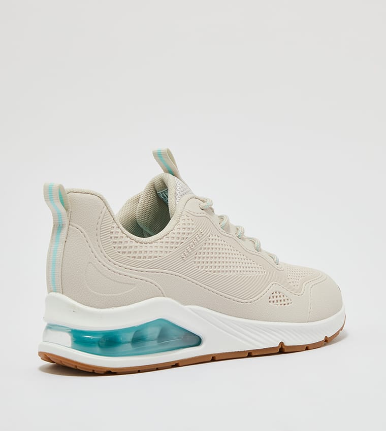 Skechers Uno 2 – Travel Sneakers Off White