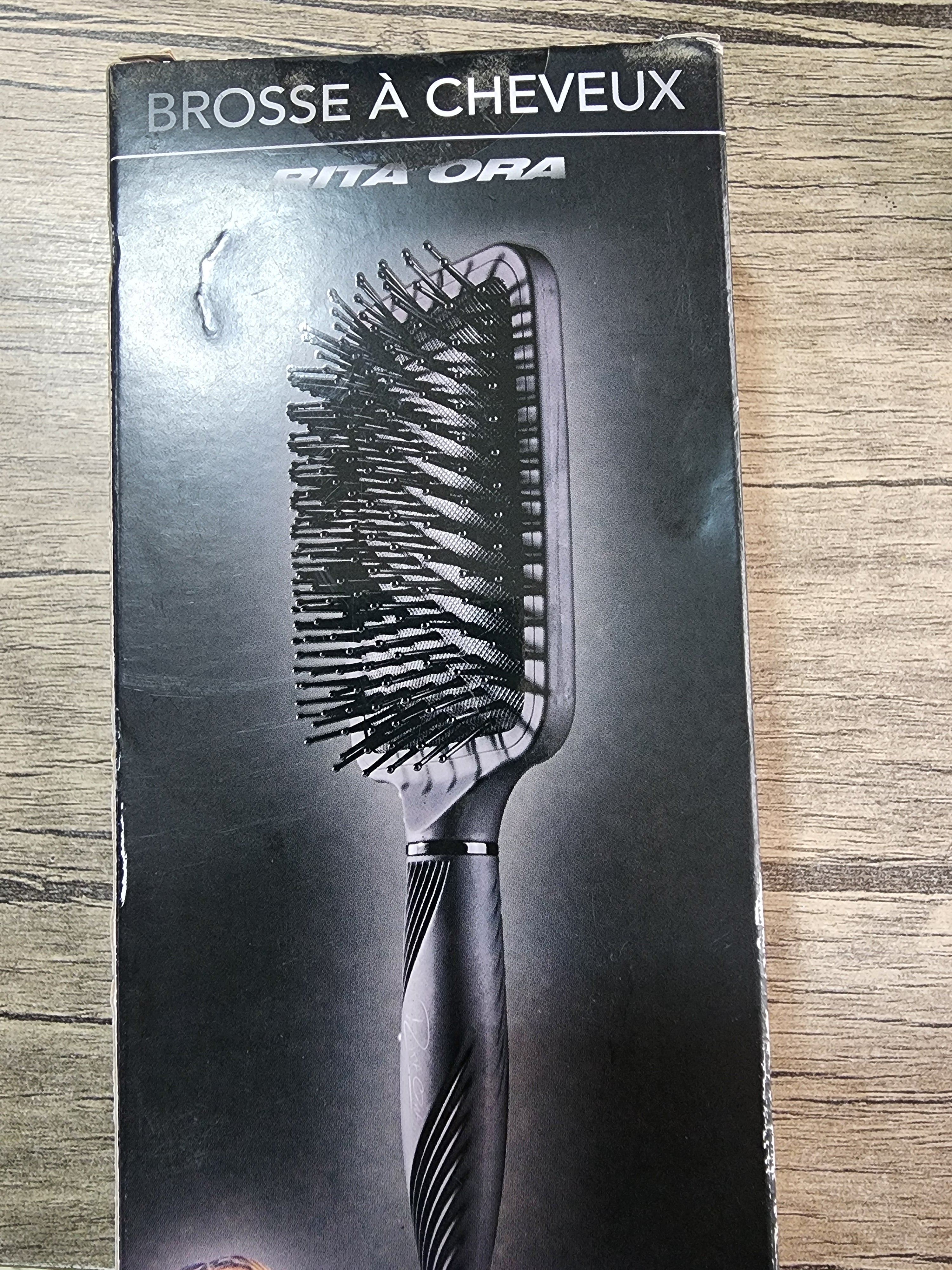 Rita Ora Hair Brush with Gel Tips