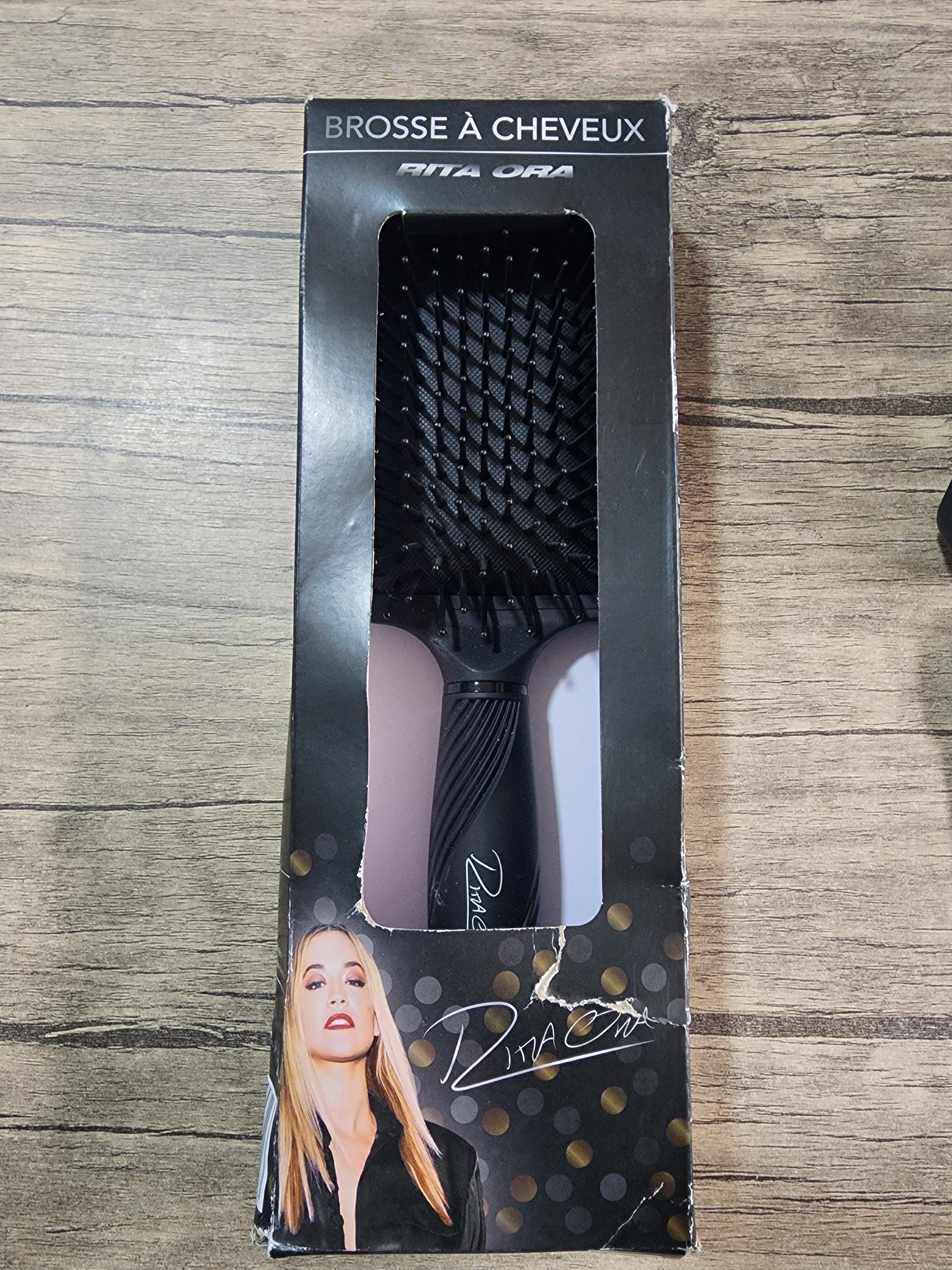 Rita Ora Hair Brush with Gel Tips
