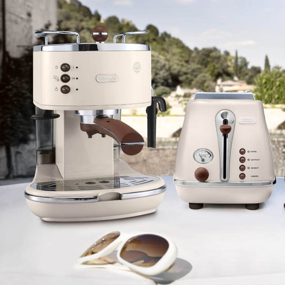 De'Longhi Espresso & Cappuccino Coffee Maker