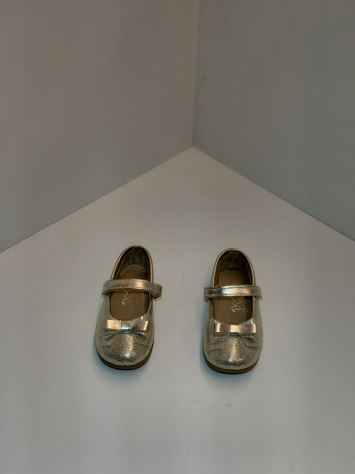 Girls Metallic Mary Jane Flats with Bow