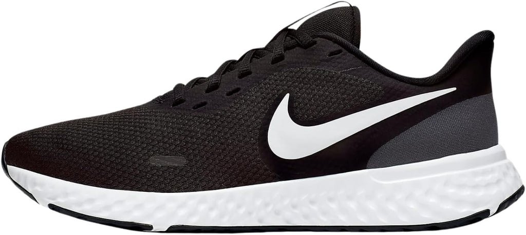Nike Revolution 5