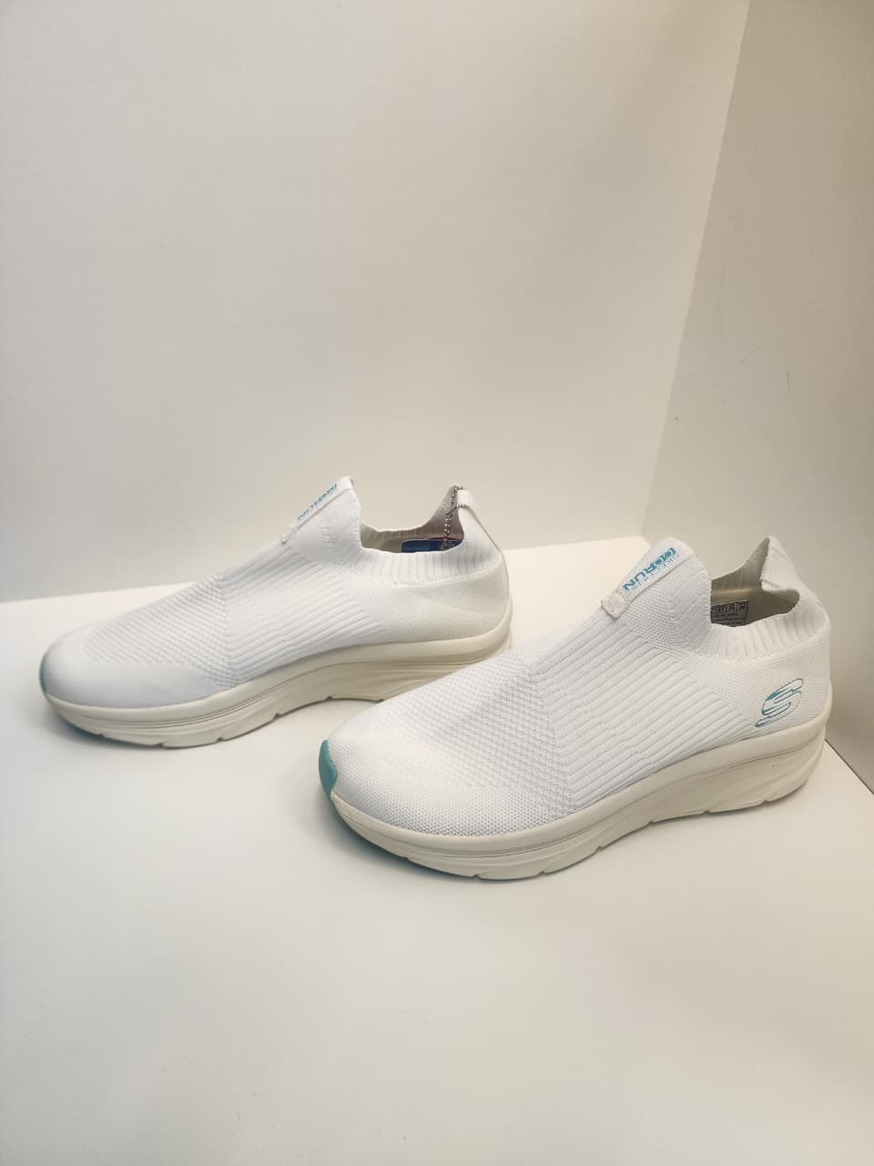 Skechers Stretch Fit