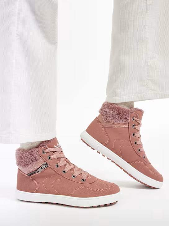 Vty High Top Trainer